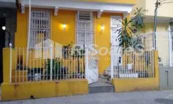 Imagem: Casa de rua Triplex / Residencial / Botafogo