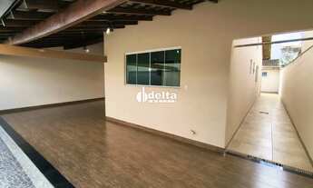 Imagem 2: Casa residencial com 3 quartos sendo 1 suíte disponível para locação e venda no bairro Jar