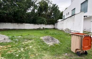 Imagem 2: Lote/Terreno para venda possui 45 metros quadrados