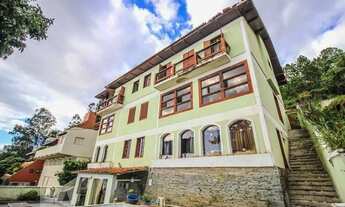 Imagem 6: Casa à Venda - Mangabeiras, 3 Quartos, 500 m2