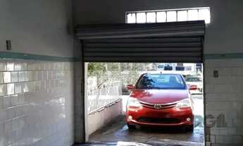 Imagem 2: Casa com 5 dormitórios no bairro Passo das Pedras - Porto Alegre