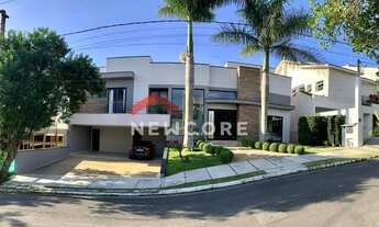 Imagem: Casa de condomínio em Avenida Prefeito