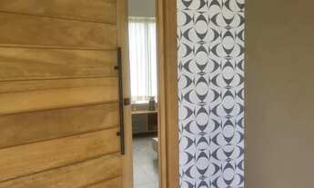 Imagem 7: Sobrado para venda tem 508 metros quadrados com 4 quartos