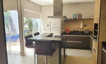 Imagem 7: Casa Padrão para Venda com 02 Dormitórios no bairro Lago Sul - Bady Bassitt