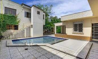 Imagem: Casa para Venda - 740m², 5 dormitórios