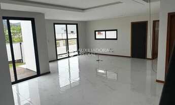 Imagem 7: LINDA CASA COM 3 DORMITÓRIOS E 1 SUÍTE, COM 147 M2 NO LOTEAMENTO BOSQUE