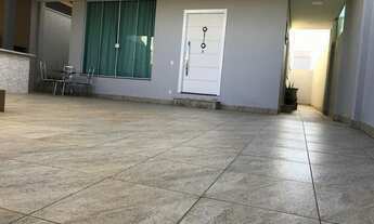 Imagem 5: Casa com Piscina a VENDA