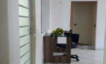 Imagem 4: Apartamento com estrutura de 50 m². Possuí 2 dormitórios, 1 banheiro. A cozinha arejada e