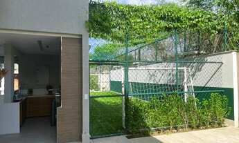 Imagem 5: Casa de condomínio para aluguel possui 400 metros quadrados com 5 quartos