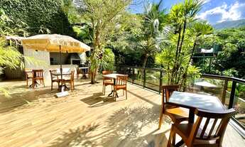 Imagem 4: Casa de condomínio térrea para venda possui 380 metros quadrados com 5 quartos