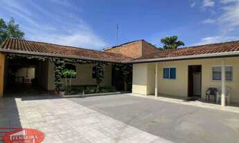 Imagem 1: Casa Com Terreno em Bairro de Morador