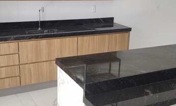 Imagem 7: Casa de condomínio para venda possui 255 metros quadrados com 3 quartos