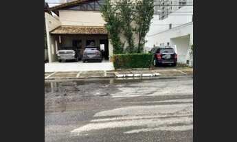 Imagem: Casa de condomínio para venda com elevador