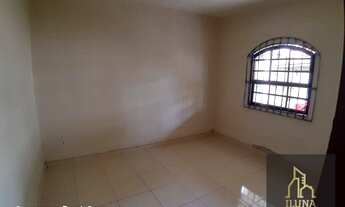 Imagem 2: Rua asfaltada Casa com 2 dormitórios