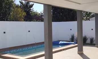 Imagem 6: Casa de condomínio para venda possui 255 metros quadrados com 3 quartos