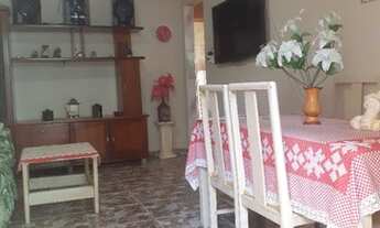 Imagem 2: Excelente Casa de Vila com 02 Quartos Quintal e Terraço em Quintino