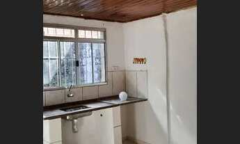 Imagem: ALUGA-SE 3 CÔMODOS