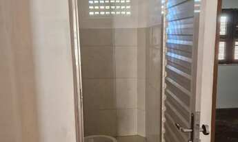 Imagem 6: Casa e ponto Casa com 2 dormitórios