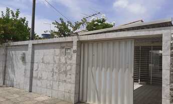 Imagem 2: Excelente casa,excelente local de C.Caiada,em cima da Av,3qts