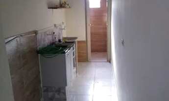 Imagem 4: Kitnet quarto/sala/cozinha e banheiro. 700,00