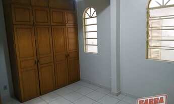 Imagem 5: Casa com 4 dormitórios para alugar por R$ 2.200/mês - Taguatinga Norte - Taguatinga/DF