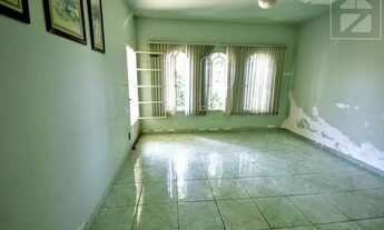 Imagem 3: Casa com Edícula à Venda e para Locação em Jardim Nova Europa Campinas