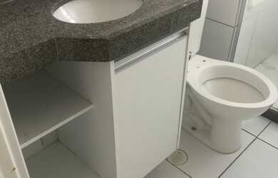 Imagem 3: Apartamento para aluguel possui 65 metros quadrados com 3 quartos em Casa Amarela - Recife