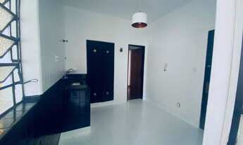 Imagem 6: Apto em Sta. Cecília, 200 m², 4 quartos (1 suite), 2 banheiros, sala, home office, ed. déc