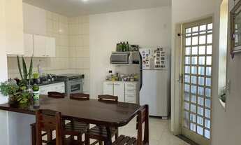 Imagem 3: Belíssima casa com escritório independente a venda