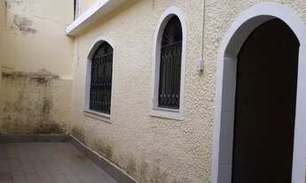 Imagem: Aluga-se casa duplex em vila com 4 casas