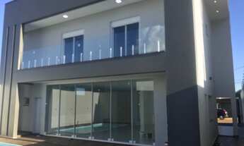 Imagem 6: Casa de alto padrão (nova