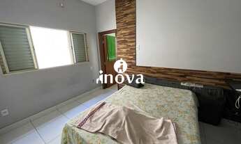 Imagem 4: Casa à venda, 4 quartos, 2 suítes, 4 vagas, Costa Teles II - Uberaba/MG