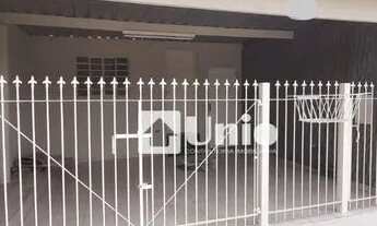 Imagem: Casa com 2 dormitórios à venda, 99 m²