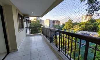 Imagem 5: Apartamento de 4 quartos na Rua Visconde de Cabo Frio- Documentação OK