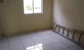 Imagem 3: Kitnet quarto/sala/cozinha e banheiro. 700,00