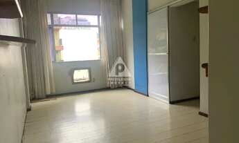 Imagem 5: Privilégio imóveis vende : Excelente sala quarto, com ótima localização