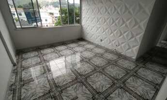 Imagem 2: Apartamento amplo, 2 quartos com dependencias e vaga, pertinho superm. Mundial