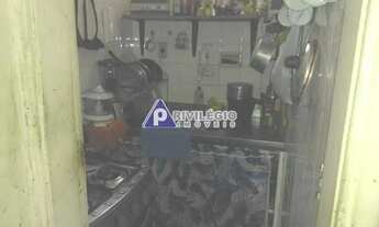 Imagem 4: Quarto e Sala no Flamengo - Quadra da Praia