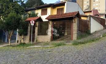 Imagem 3: Sobrado de Esquina semimobiliado - Santa Catarina