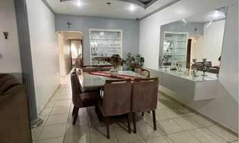 Imagem 4: Casa à Venda no Bairro Nova Esperança com 3 Quartos e Piscina / CLL 08