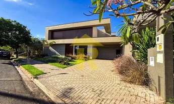 Imagem: Casa em condomínio à venda em São José