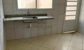 Imagem 4: Sobrado em Condomínio Jardim Jacinto Condomínio Flor de Lotus 2 Dormitórios 64m² Jacareí