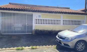 Imagem: Casa Térrea - 03 quartos - Jd das Oliveiras