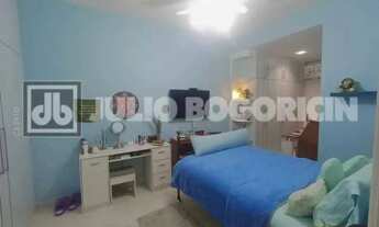 Imagem 9: COPACABANA - POSTO 4 - RUA COBIÇADA - REFORMADO - 3 QUARTOS COM VAGA - 130M2