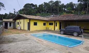Imagem: Casa com piscina em Juquitiba