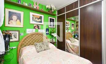 Imagem 6: Apartamento à Venda - Sagrada Família, 2 Quartos, 45 m2