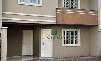 Imagem: Sobrado com suíte e 2 dormitórios à venda