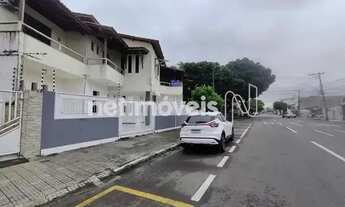 Imagem 2: Casa Dúplex para aluguel com 10 Salas e 05 Quartos próximo ao Centro de Feira de Santana