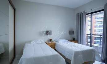 Imagem 4: Apartamento com 122,04m². Com 3 suítes, sala de estar e jantar, sacada, cozinha, área de s