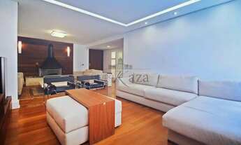 Imagem 3: Casa Padrão - Alto de Pinheiros - 5 Dormitórios - 400m²